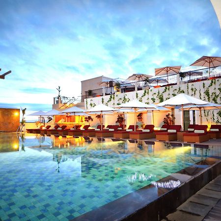 The One Legian Hotel Exterior photo