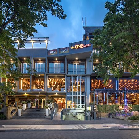 The One Legian Hotel Exterior photo