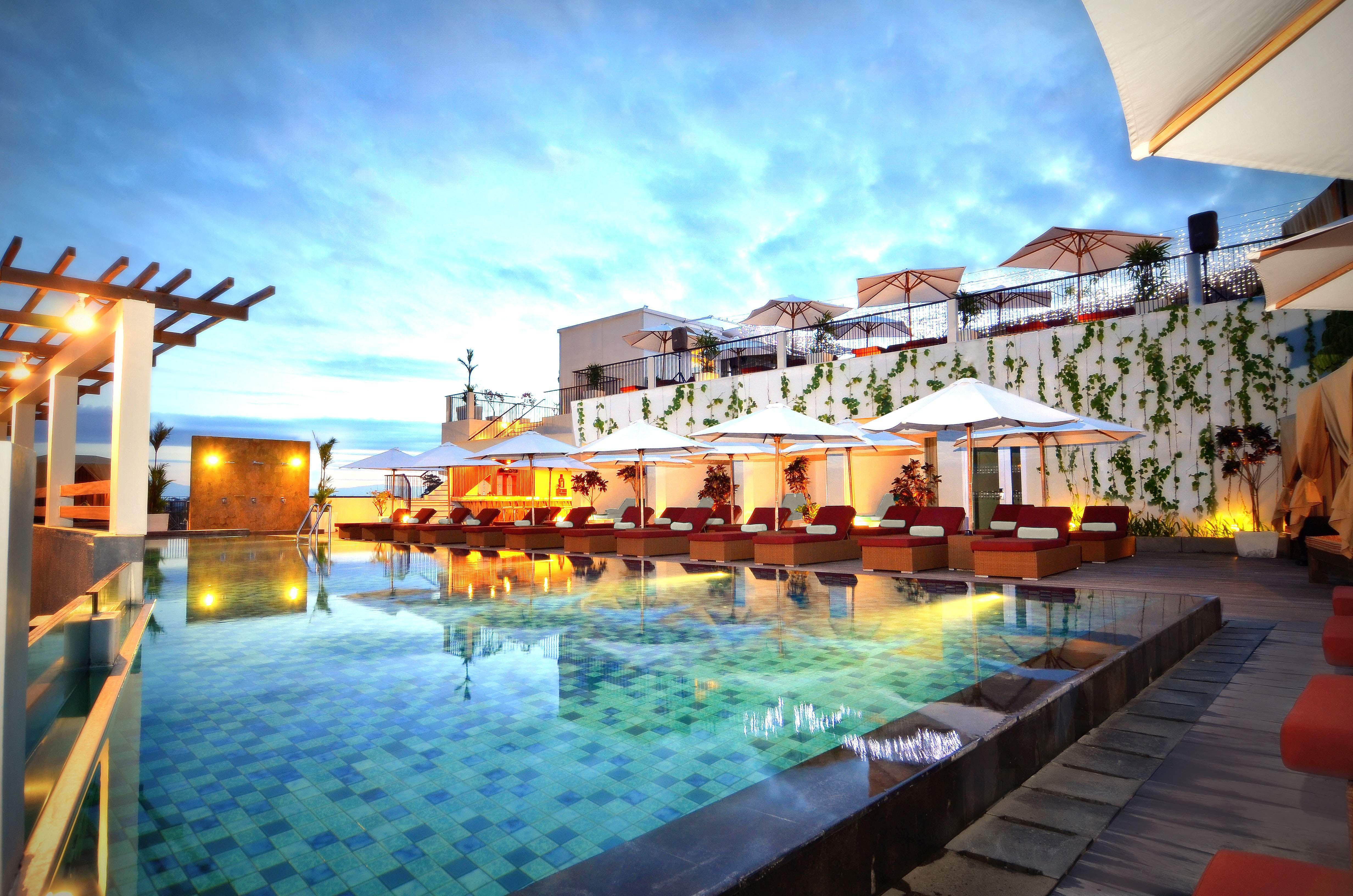 The One Legian Hotel Exterior photo