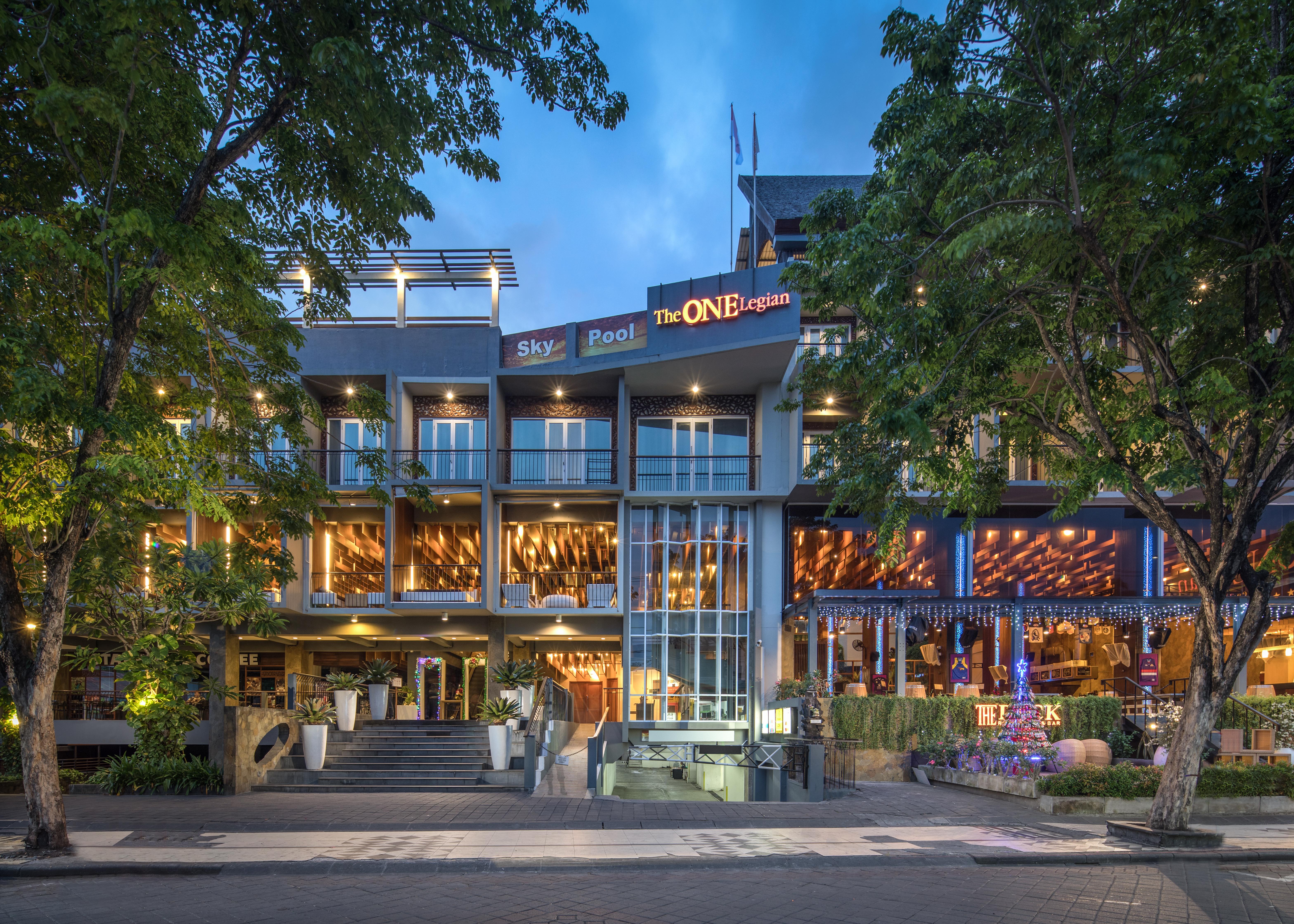 The One Legian Hotel Exterior photo